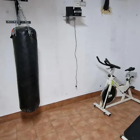 La Casina Del Rio - Familiar - Piscina - Gimnasio Apartment *