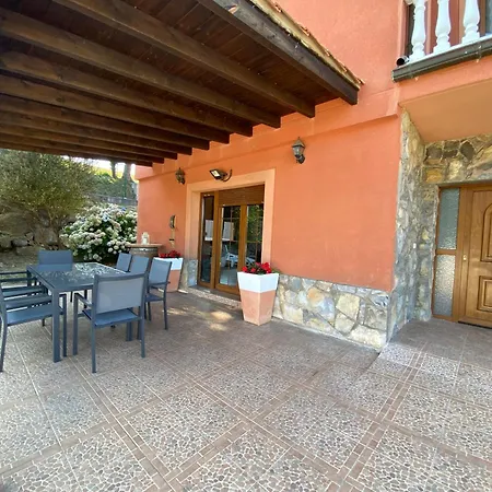 La Casina Del Rio - Familiar - Piscina - Gimnasio * Gijon